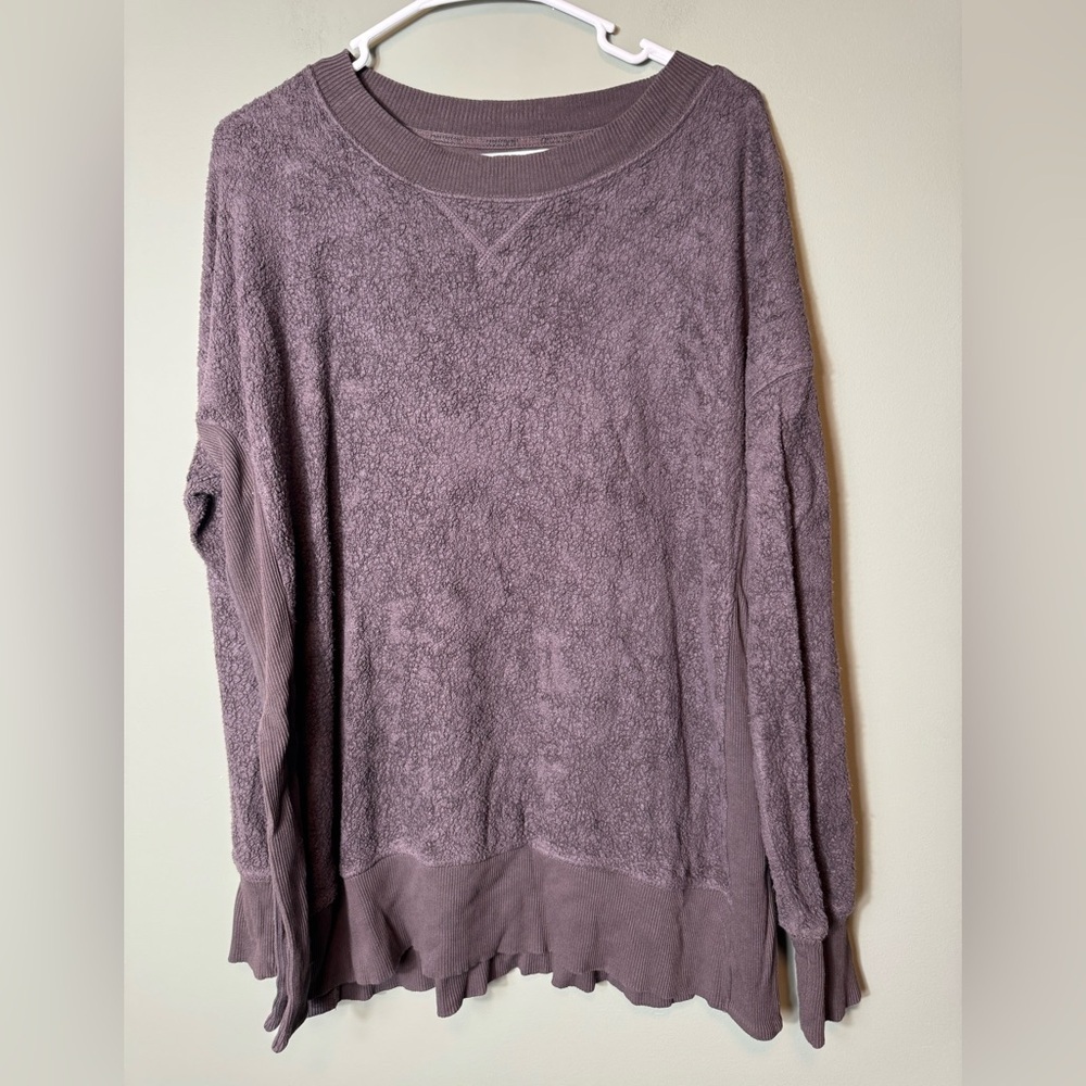 Aerie Women’s Oversized Brown Crew Neck‎ Sweatshirt Size Small